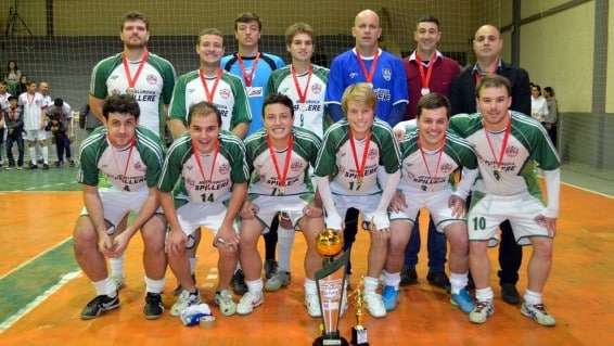 Família Spilere vence Interfamílias de futsal em Nova Veneza 2 Família Spilere vence Interfamílias de futsal em Nova Veneza
