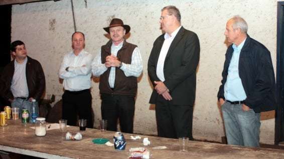 Ronaldo Benedet traz recursos para Nova Veneza em confraternização do PMDB 5 Ronaldo Benedet traz recursos para Nova Veneza em confraternização do PMDB