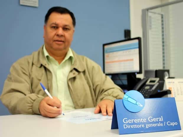 Agência da Caixa em Nova Veneza conta com placas de indicação interna em três idiomas 1 Agência da Caixa em Nova Veneza conta com placas de indicação interna em três idiomas