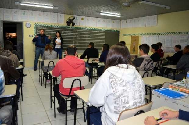 Alunos selecionados para o Geração TEC, em Nova Veneza 1 Alunos selecionados para o Geração TEC, em Nova Veneza