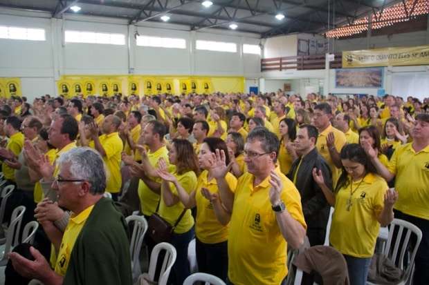 Confraternização do Movimento de Irmãos é encerrada com missa 1 Confraternização do Movimento de Irmãos é encerrada com missa