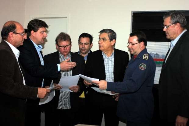 Prefeito Evandro Gava e vereador Betão vão à Florianópolis por instalação de Corpo de Bombeiros 1 Prefeito Evandro Gava e vereador Betão vão à Florianópolis por instalação de Corpo de Bombeiros