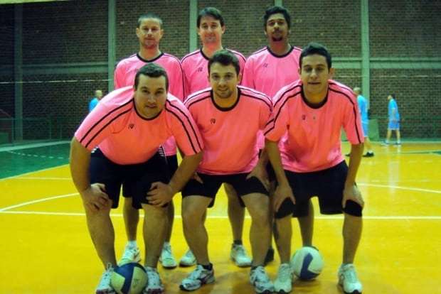 Confira mais sobre o municipal de voleibol e futsal