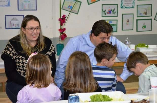 Festa reúne famílias em São Francisco 12 Festa reúne famílias em São Francisco