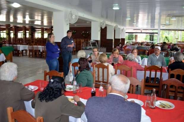 Confraternização terceira idade de Nova Veneza 2 Confraternização terceira idade de Nova Veneza