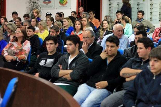 Professores são homenageados pela Câmara de Vereadores