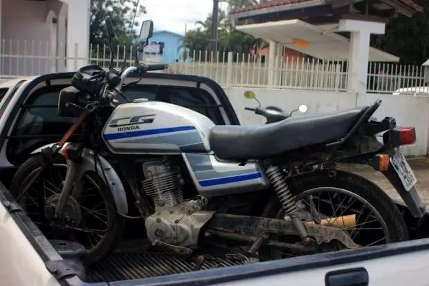 Polícia Militar flagra moto com motor com registro de furto no Caravaggio