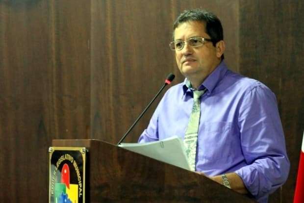 Edaltro Bortolotto diz que faltou sessão por compromisso em seu trabalho