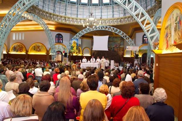 Santuário de Caravaggio acolhe encontro da Mãe Peregrina neste domingo 1 Santuário de Caravaggio acolhe encontro da Mãe Peregrina neste domingo