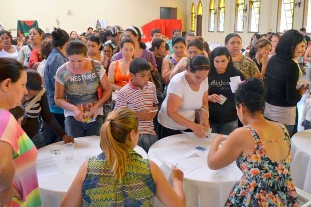 CRAS encerra atividades com confraternização