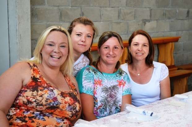 Confraternização de fim de ano reúne servidores públicos