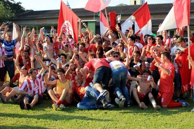 Festa vermelha: Com o gol de Bugrão Metropolitano é Campeão do regional da Larm