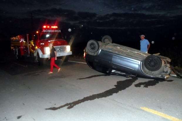 Dois veículos envolvidos em grave acidente na SC-446 em Nova Veneza 6 Dois veículos envolvidos em grave acidente na SC-446 em Nova Veneza