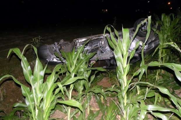 Dois veículos envolvidos em grave acidente na SC-446 em Nova Veneza 11 Dois veículos envolvidos em grave acidente na SC-446 em Nova Veneza