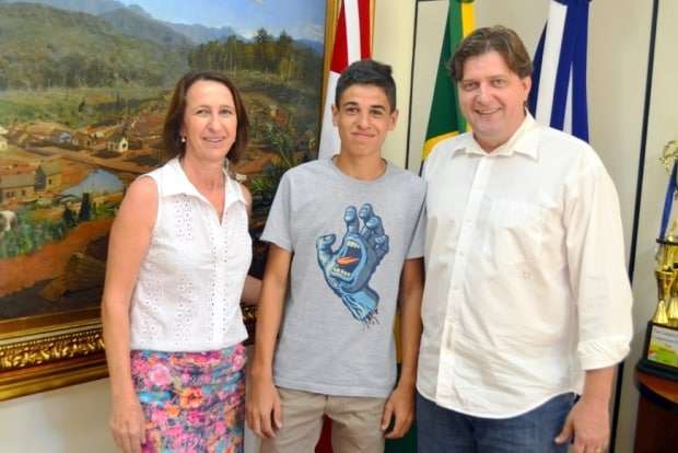 Jovens tem oportunidade de ingressar no mercado de trabalho em Nova Veneza