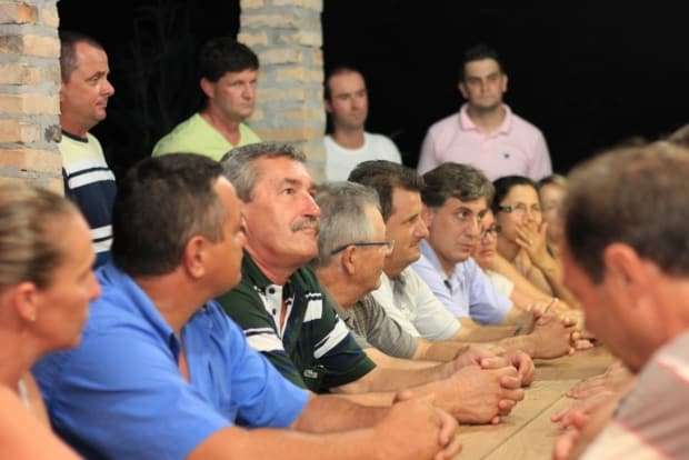 Prefeito recebe deputados Boeira e Comin 6 Prefeito recebe deputados Boeira e Comin