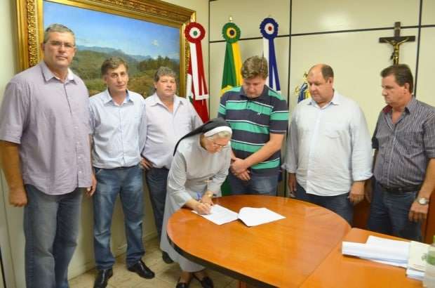 Renovado convênio com Hospital São Marcos, em Nova Veneza 1 Renovado convênio com Hospital São Marcos, em Nova Veneza