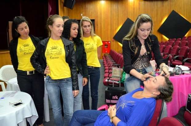 Reta final para escolha das soberanas da X Festa da Gastronomia