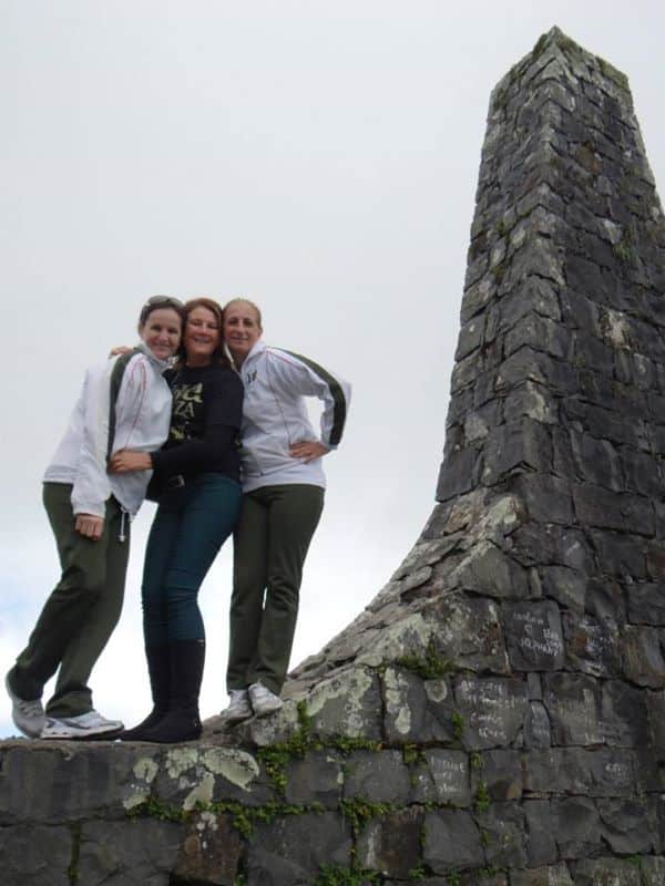 Isabel Gava De Borba, Susan Bortoluzzi Brogni e Jussara Savio, as guerreiras do Grupo Folclórico Ítalo-Brasileiro Nova Veneza.