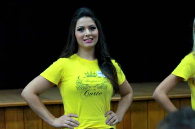 Confira mais fotos da etapa de apresentação das candidatas a corte da Festa da Gastronomia