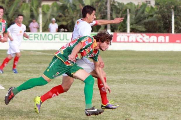 Metropolitano empata sem gols e vai decidir em casa a Copa Sul
