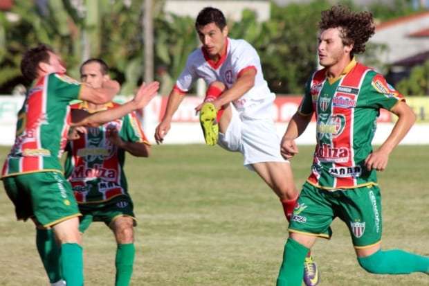 Metropolitano empata sem gols e vai decidir em casa a Copa Sul