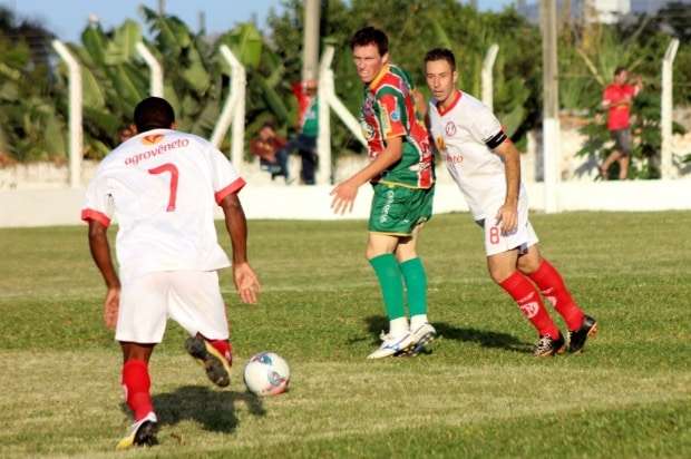Metropolitano empata sem gols e vai decidir em casa a Copa Sul