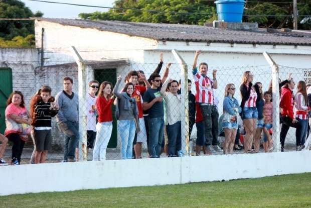 Metropolitano empata sem gols e vai decidir em casa a Copa Sul