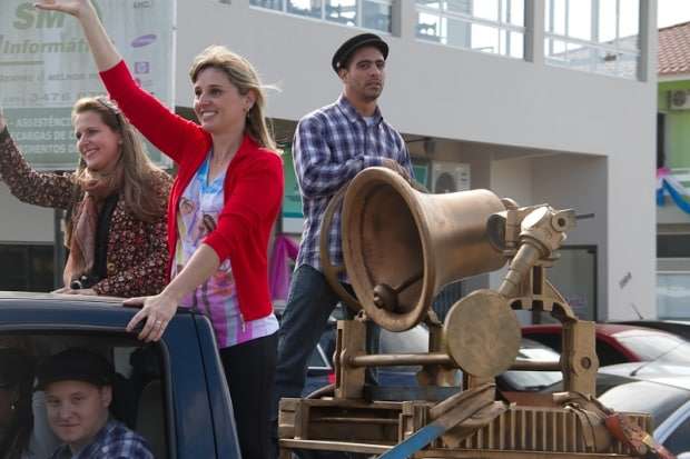 Romaria atrai milhares de devotos a Caravaggio neste domingo 6 Romaria atrai milhares de devotos a Caravaggio neste domingo