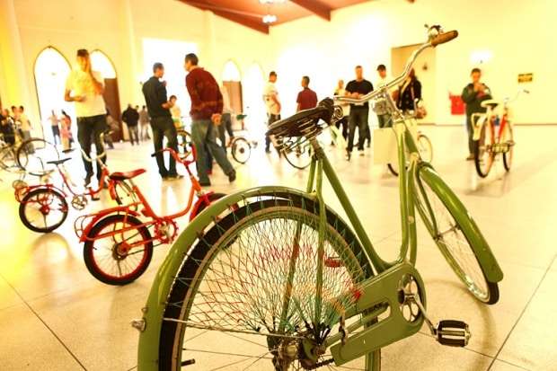 Encontro reúne apaixonados por bicicletas antigas 1 Encontro reúne apaixonados por bicicletas antigas