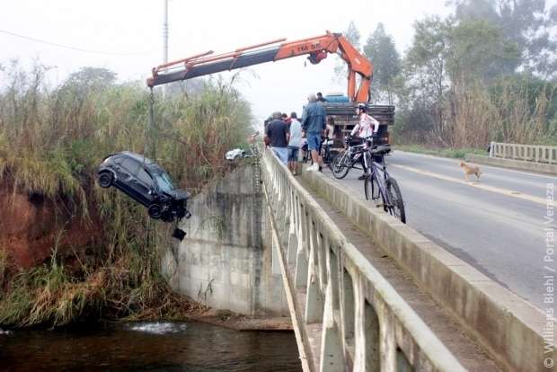 “Ele estava vivo depois do acidente,” revela envolvido em múltipla colisão da ponte do Rio Guarapari 1 “Ele estava vivo depois do acidente,” revela envolvido em múltipla colisão da ponte do Rio Guarapari