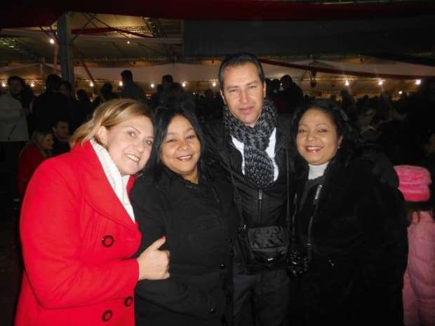 Marcelo Branco: Por aqui o PP e PSDB adversários tradicionais das últimas eleições vão estar no mesmo palanque 4 A secretária Santina Izé com as médicas cubanas Yaneia e Ada com outro médico conterrâneo, na Festa da Gastronomia.