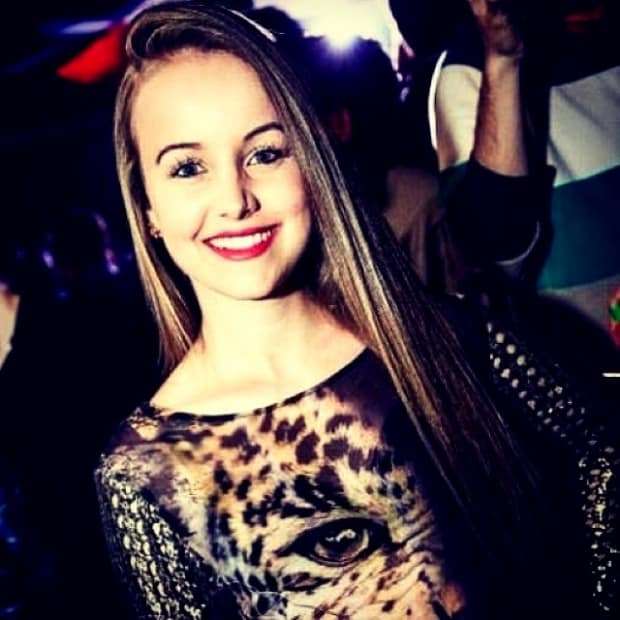 Beleza parte 1 - Lola Spillere.