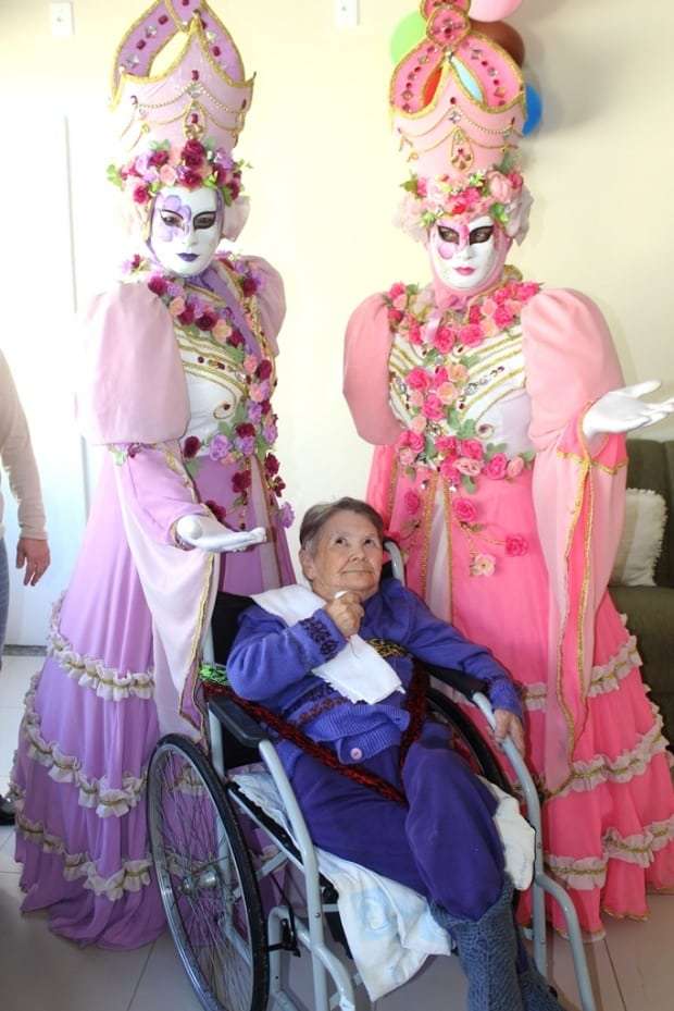 Carnevale di Venezia visita Asilo São Vicente de Paulo