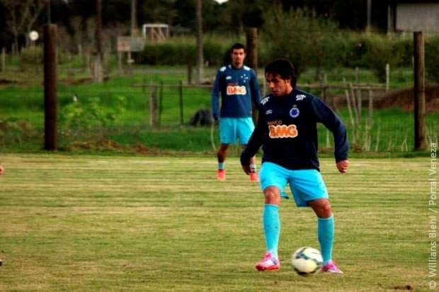 Cruzeiro treina em Nova Veneza