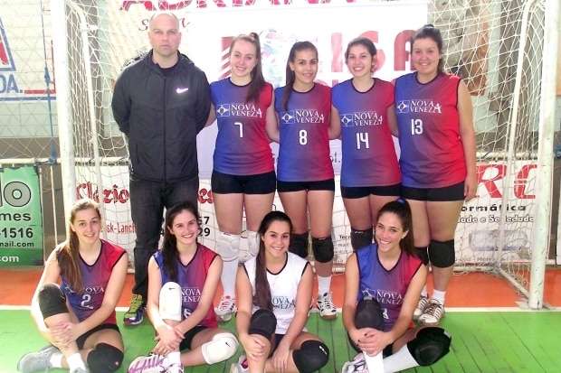 Nova Veneza mais próxima de ser campeã da Liga Voleibol de Santa Catarina 1 Nova Veneza mais próxima de ser campeã da Liga Voleibol de Santa Catarina