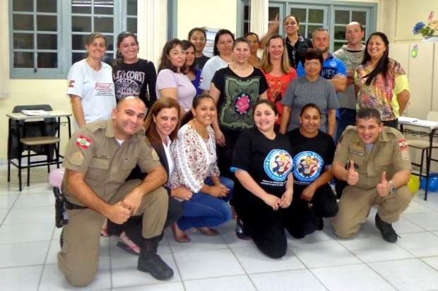 Proerd Pais realiza palestra em conjunto com o Conselho Tutelar de Nova Veneza 1 Proerd Pais realiza palestra em conjunto com o Conselho Tutelar de Nova Veneza