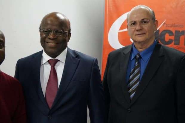 Joaquim Barbosa fala para 1,8 mil pessoas em Criciúma