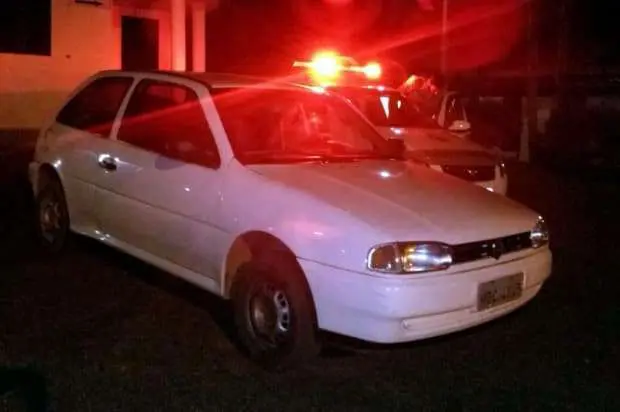 Após furtarem carro no Caravaggio, jovens fazem mais dois assaltos em Criciúma
