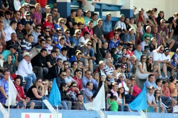 Metropolitano vence o clássico da polenta