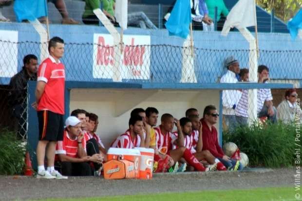Metropolitano vence o clássico da polenta