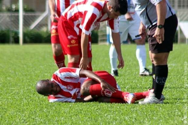 Metropolitano vence o clássico da polenta