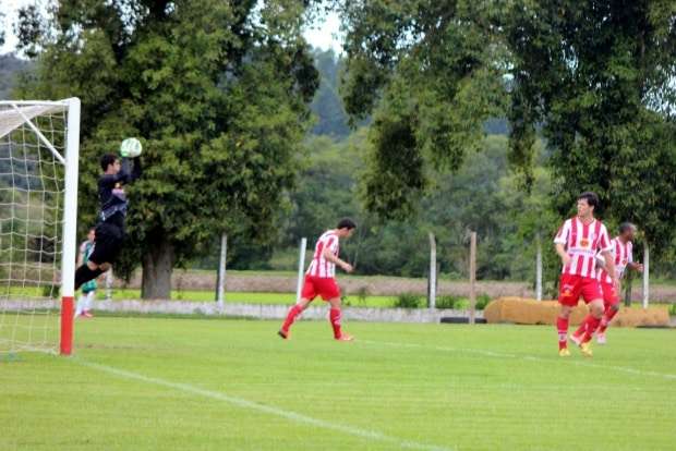 Metropolitano empata em casa, e Caravaggio vence
