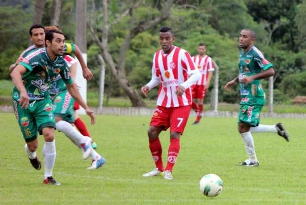 Metropolitano empata em casa, e Caravaggio vence