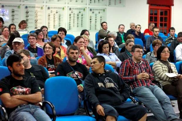 Organizadores do II Moto Veneza e Festa da Família Gava são homenageados na Câmara de Vereadores