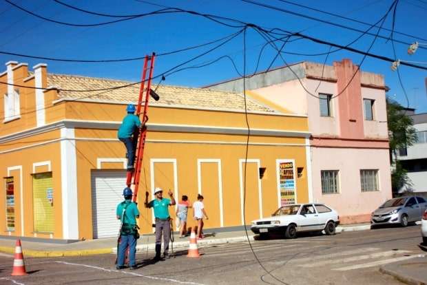 Aproximadamente 100 usuários ficam sem telefone e internet em Nova Veneza 1 Aproximadamente 100 usuários ficam sem telefone e internet em Nova Veneza