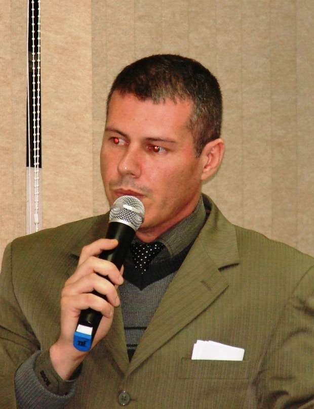 Marcelo Branco: A prefeitura distribuiu um informativo das obras e ações realizadas neste ano