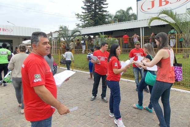 Campanha salarial das agroindústrias inicia com mobilização 1 Campanha salarial das agroindústrias inicia com mobilização