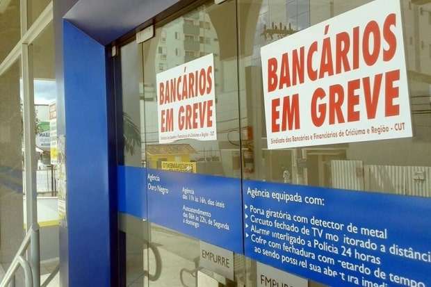 Bancários retornam as atividades nesta terça-feira 1 Bancários retornam as atividades nesta terça-feira