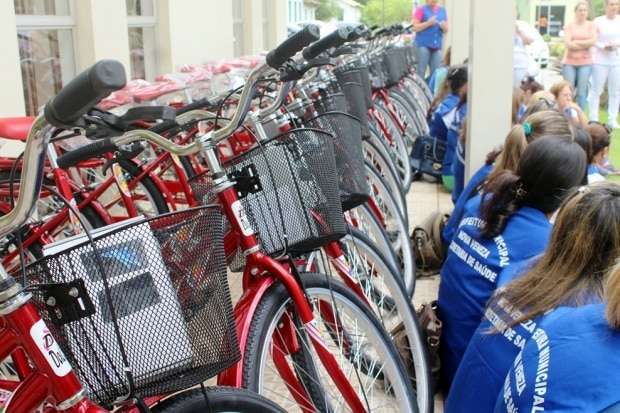 Agentes de saúde de Nova Veneza recebem bicicletas e tablets 4 Agentes de saúde de Nova Veneza recebem bicicletas e tablets